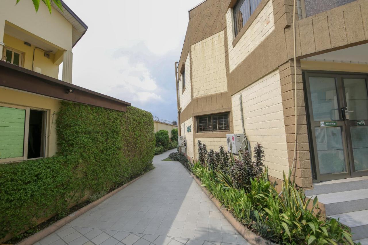 KSF Place Alaka Lagos Dış mekan fotoğraf