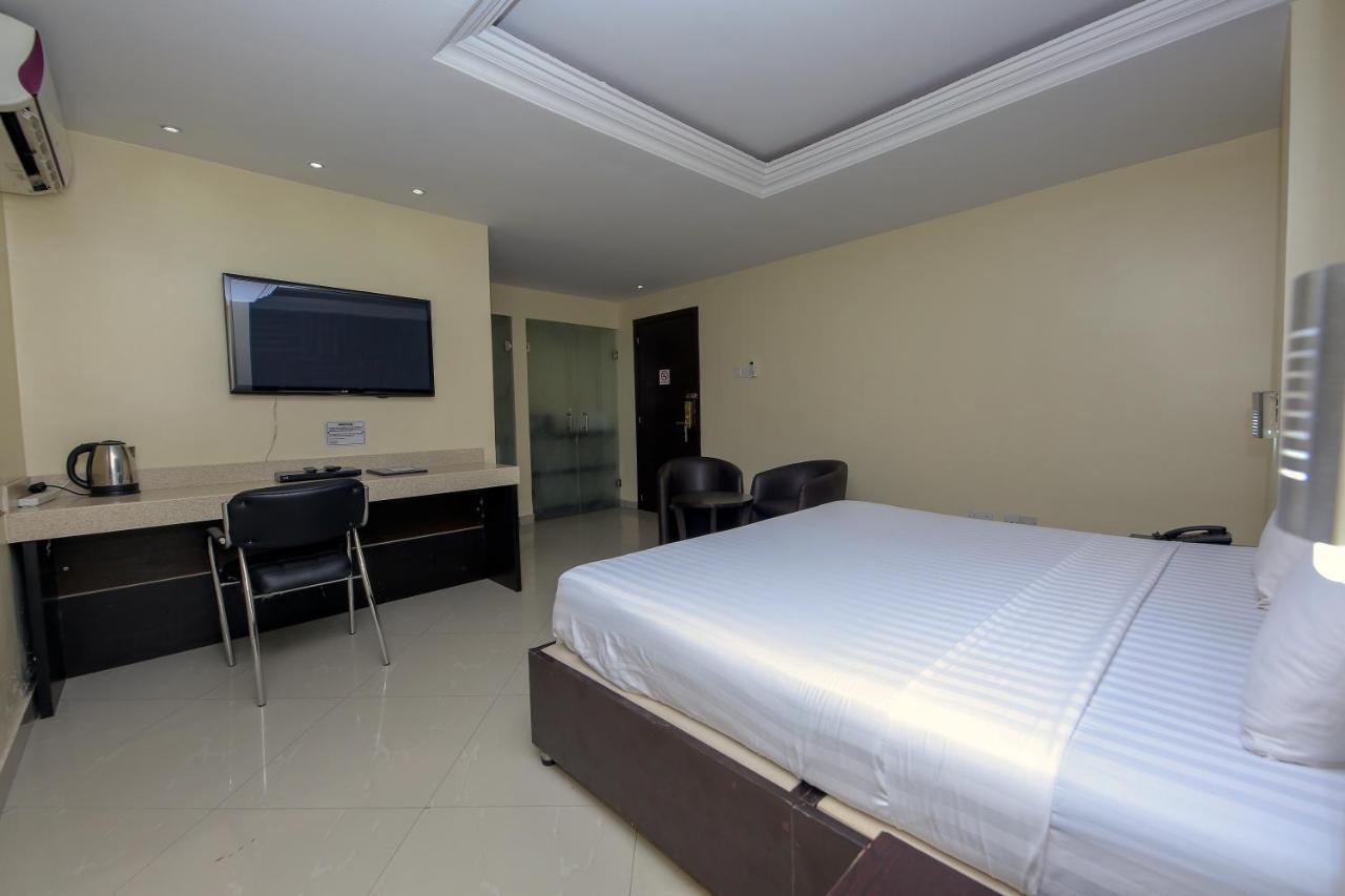 KSF Place Alaka Lagos Dış mekan fotoğraf