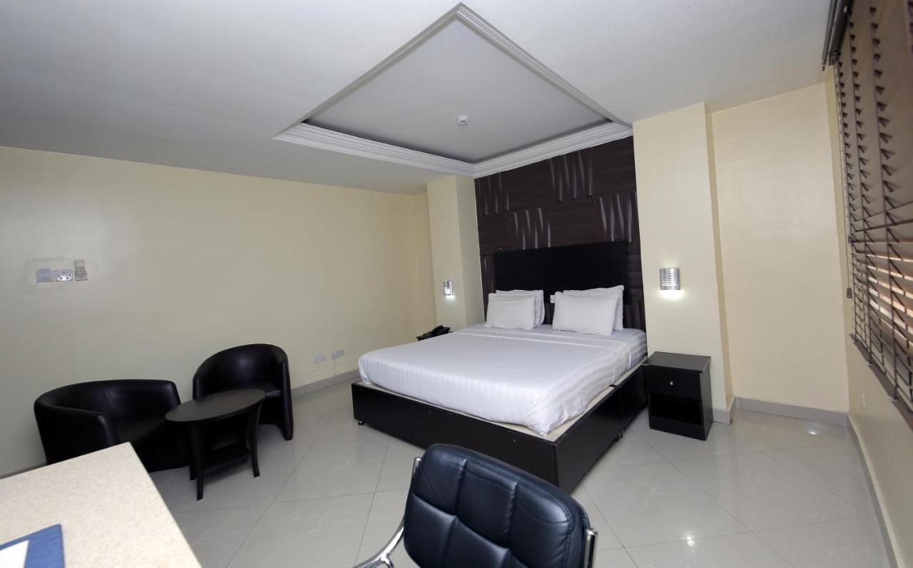 KSF Place Alaka Lagos Dış mekan fotoğraf