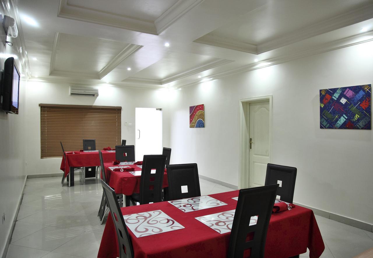 KSF Place Alaka Lagos Dış mekan fotoğraf